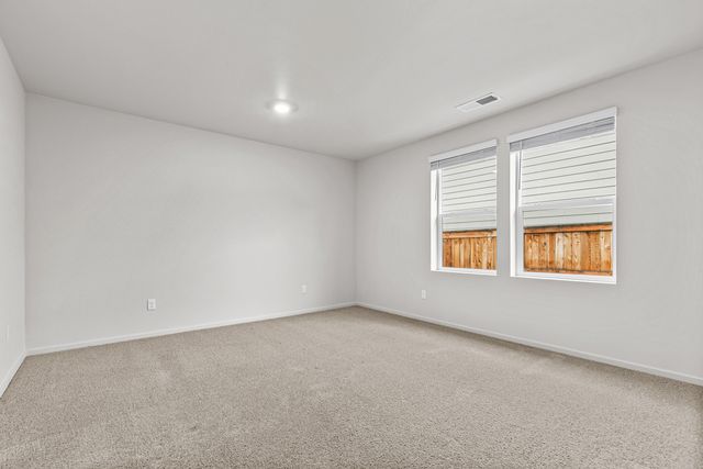 567 Black Bear Drive, Medford, OR 97501