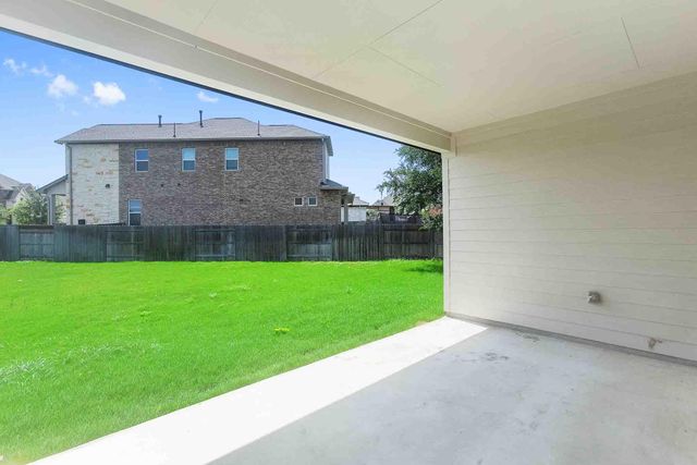 276 Washington DR, Kyle, TX 78640