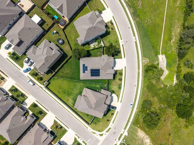 276 Washington DR, Kyle, TX 78640