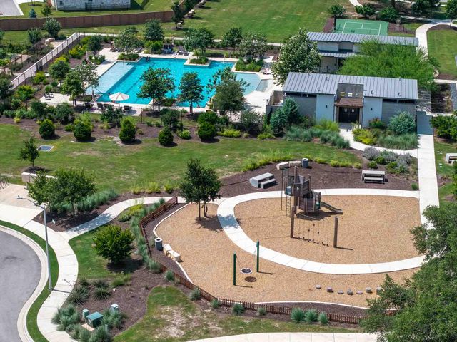 276 Washington DR, Kyle, TX 78640