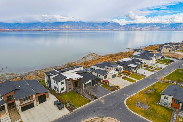 1582 S WILTSHIRE LN, Saratoga Springs, UT 84045