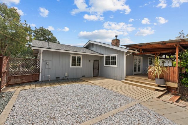 8310 Crotty Way, Valley Springs, CA 95252