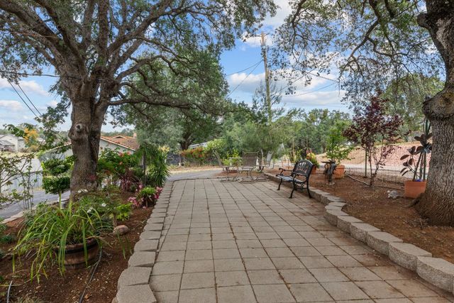 8310 Crotty Way, Valley Springs, CA 95252