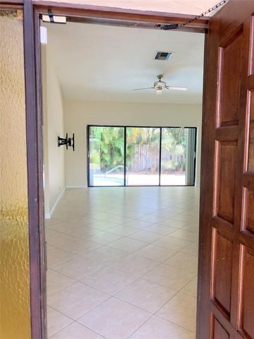 71 Laredo Lane, Boca Raton, FL 33487