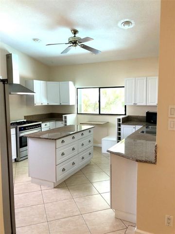 71 Laredo Lane, Boca Raton, FL 33487