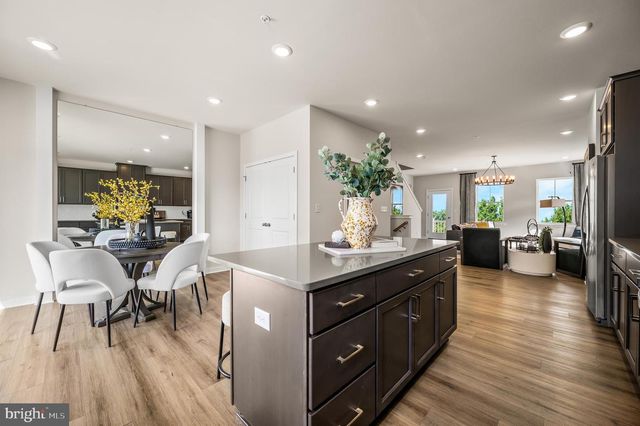 18 ANDERSON DR, Bridgeport, PA 19405