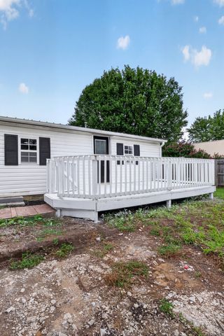229 Adams St, Smithville, TN 37166