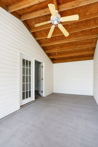229 Adams St, Smithville, TN 37166