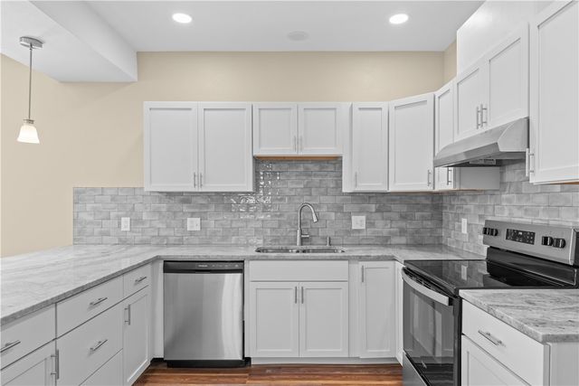 1017 12th St, Corpus Christi, TX 78404