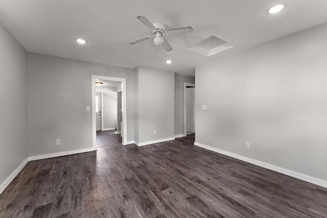 600 Oak Street, Farmington, MN 55024