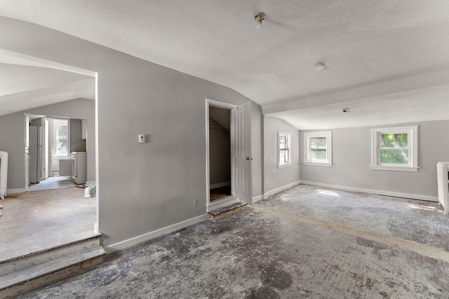 600 Oak Street, Farmington, MN 55024