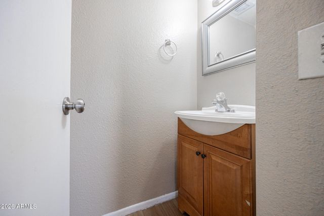 2133 W TURNEY Avenue B74, Phoenix, AZ 85015