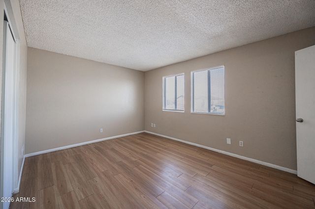 2133 W TURNEY Avenue B74, Phoenix, AZ 85015