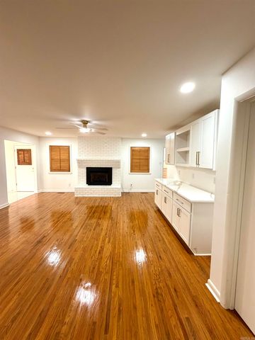4804 N Locust Street, North Little Rock, AR 72116