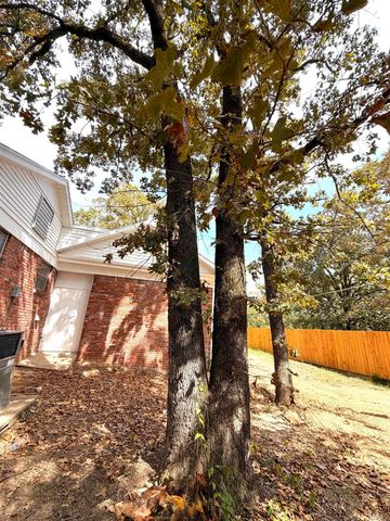 4804 N Locust Street, North Little Rock, AR 72116