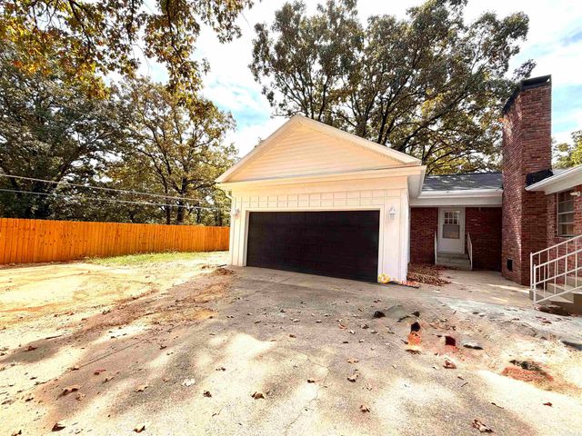 4804 N Locust Street, North Little Rock, AR 72116