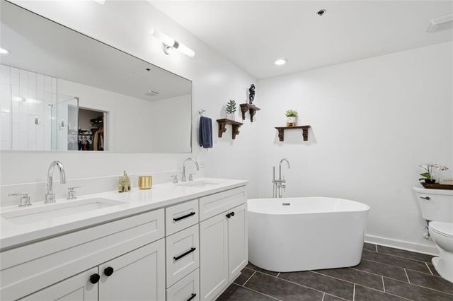 260 18th Street NW 10215, Atlanta, GA 30363