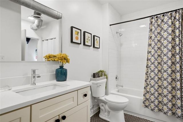 260 18th Street NW 10215, Atlanta, GA 30363