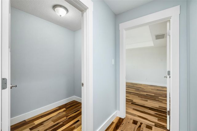 7707 Stratford Hall Drive, Rosharon, TX 77583