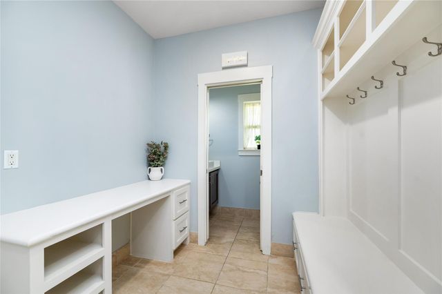 7707 Stratford Hall Drive, Rosharon, TX 77583