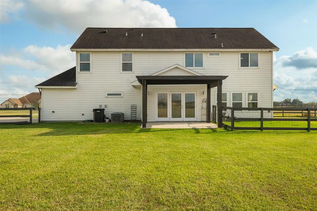 7707 Stratford Hall Drive, Rosharon, TX 77583