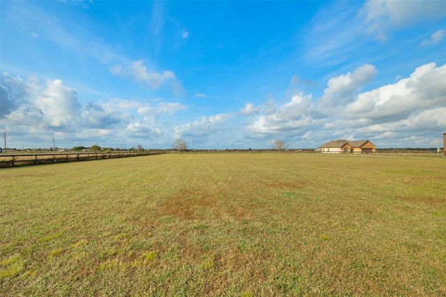 7707 Stratford Hall Drive, Rosharon, TX 77583