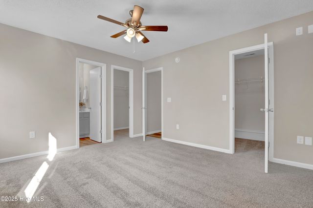 1049 Shirley Drive, Jacksonville, NC 28540