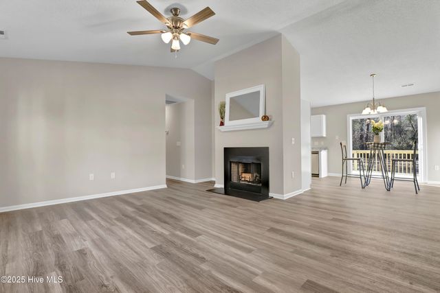 1049 Shirley Drive, Jacksonville, NC 28540