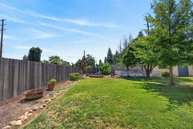 5012 BOYD Dr, Carmichael, CA 95608