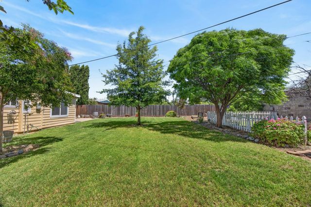 5012 BOYD Dr, Carmichael, CA 95608