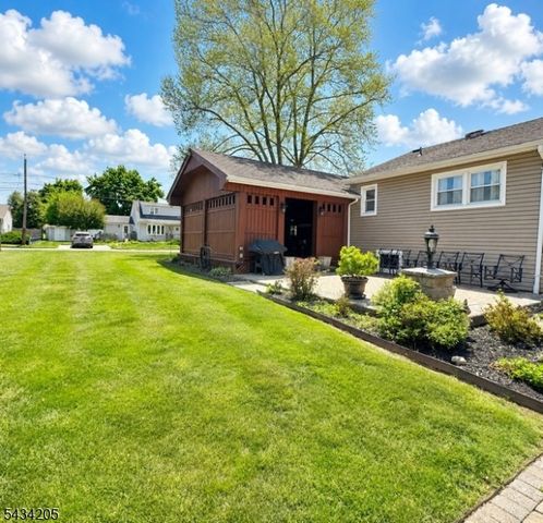 404 Czaplicki St, Manville Boro, NJ 08835