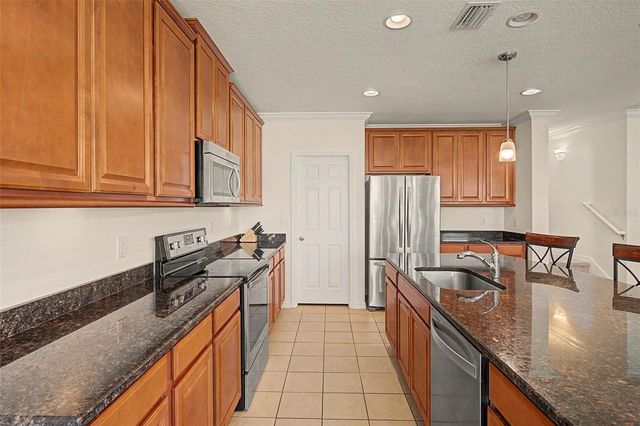 1735 OAK HAMMOCK COURT, Lutz, FL 33558