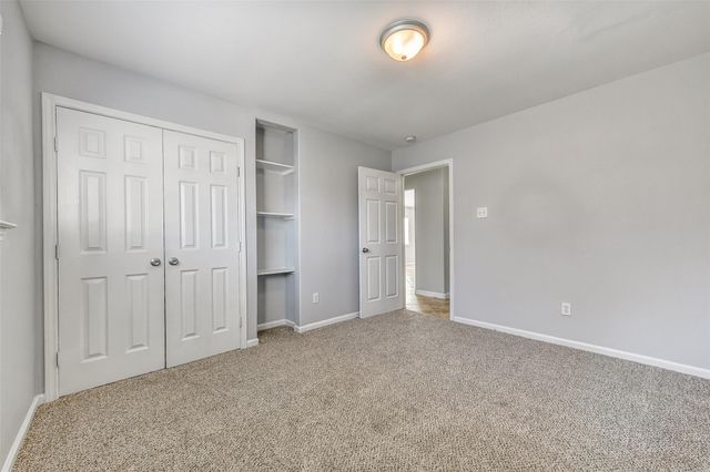 611 Baywood Street, Shoreacres, TX 77571