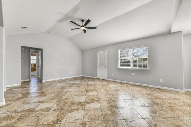 611 Baywood Street, Shoreacres, TX 77571