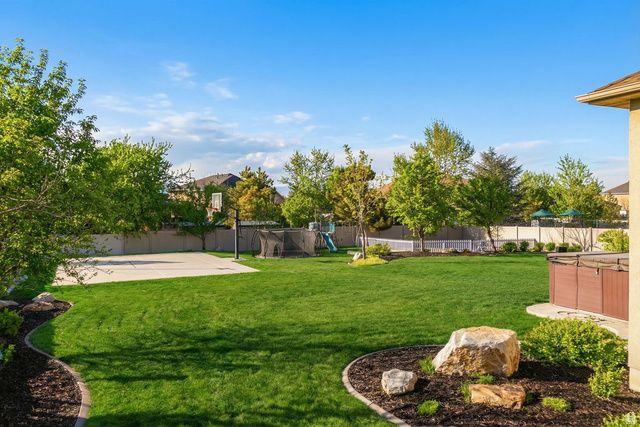 13520 S LONE ROCK DR, Draper, UT 84020