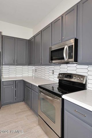 731 W MELODY Avenue, Gilbert, AZ 85233