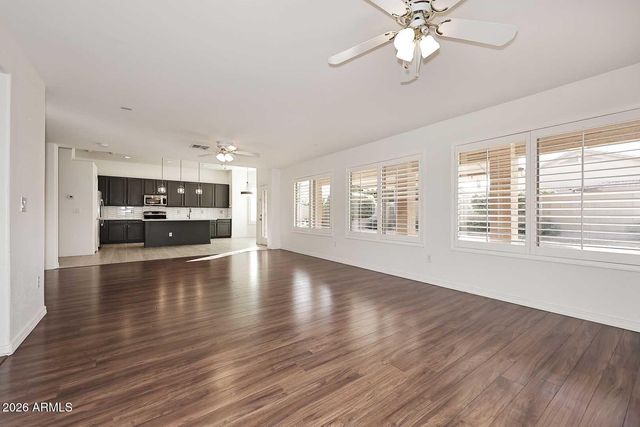 731 W MELODY Avenue, Gilbert, AZ 85233