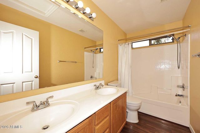 731 W MELODY Avenue, Gilbert, AZ 85233