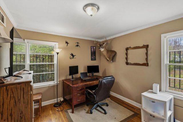 1181 S PERKINS RD, Memphis, TN 38117