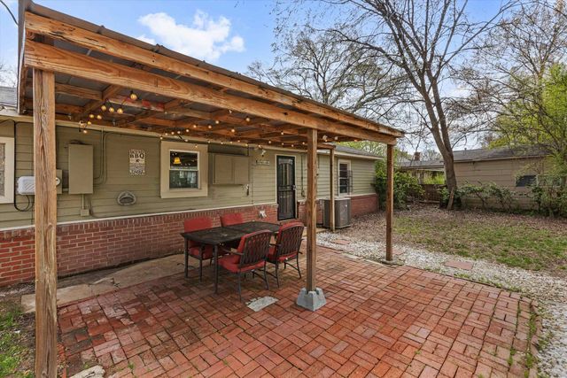 1181 S PERKINS RD, Memphis, TN 38117