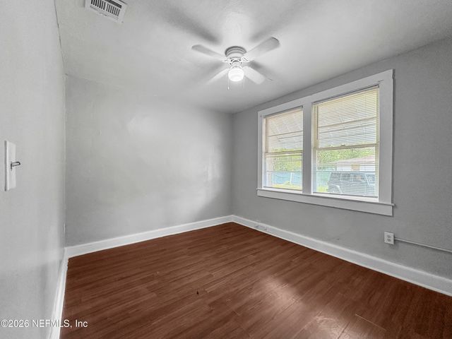 1645 W 17 Street, Jacksonville, FL 32209