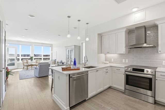 130 Broad Reach 406, Weymouth, MA 02091