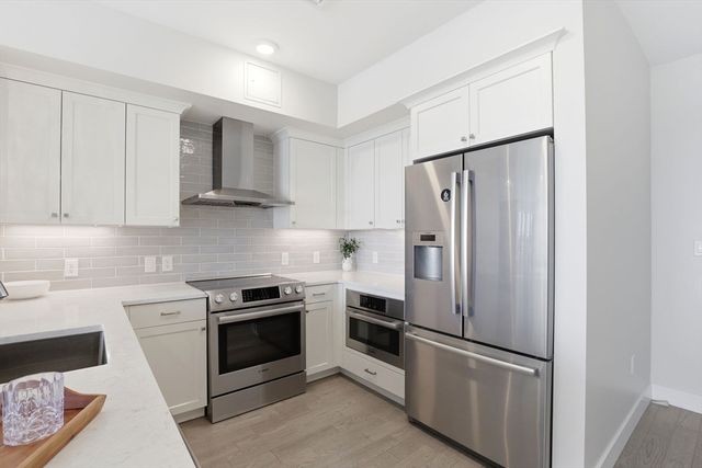 130 Broad Reach 406, Weymouth, MA 02091