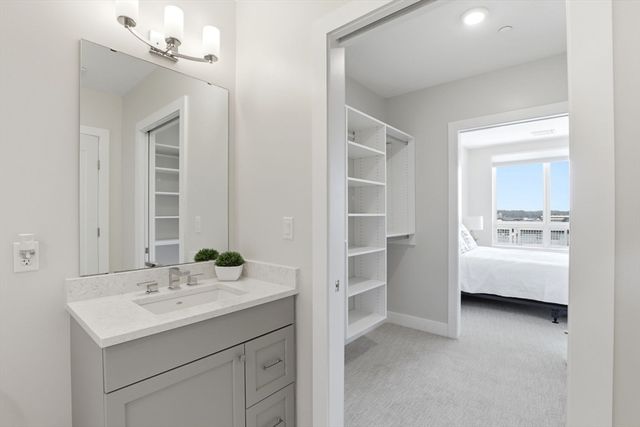 130 Broad Reach 406, Weymouth, MA 02091