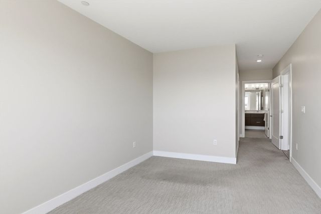 130 Broad Reach 406, Weymouth, MA 02091