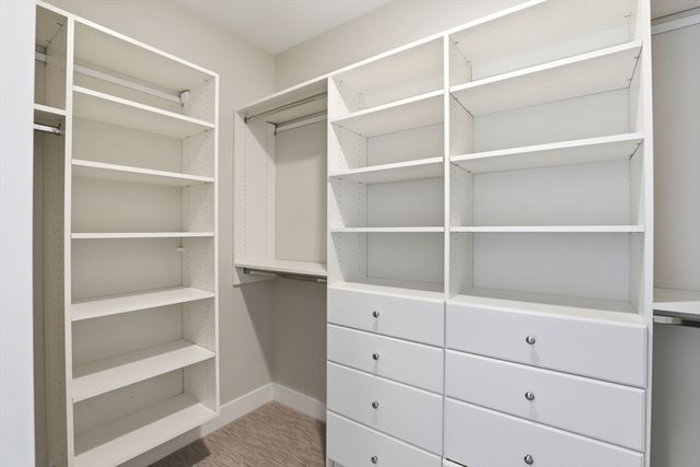 130 Broad Reach 406, Weymouth, MA 02091