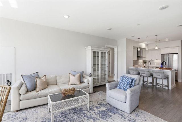 130 Broad Reach 406, Weymouth, MA 02091