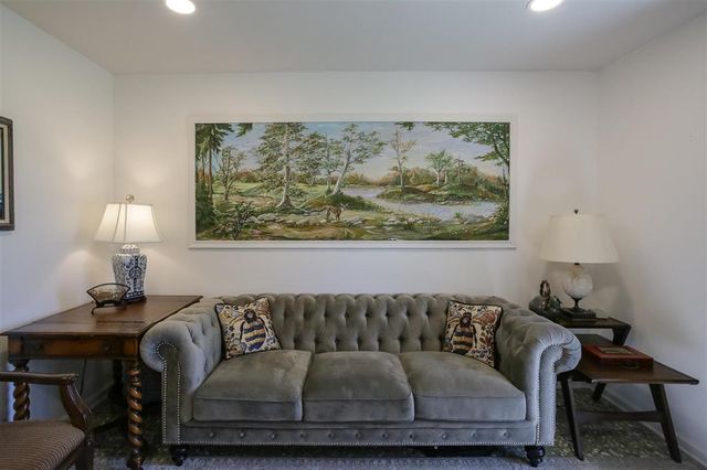 700 W LaGrange Street, Lake Charles, LA 70605