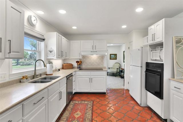 700 W LaGrange Street, Lake Charles, LA 70605