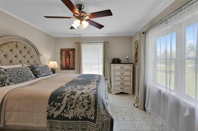 700 W LaGrange Street, Lake Charles, LA 70605